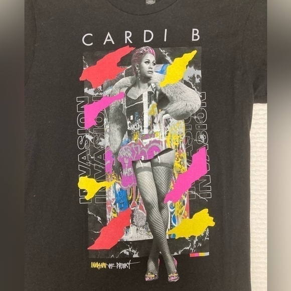 𝅺cardi B INVASION OF PRIVACY BLACK T-SHIRT  - Size Medium - Picture 3 of 4
